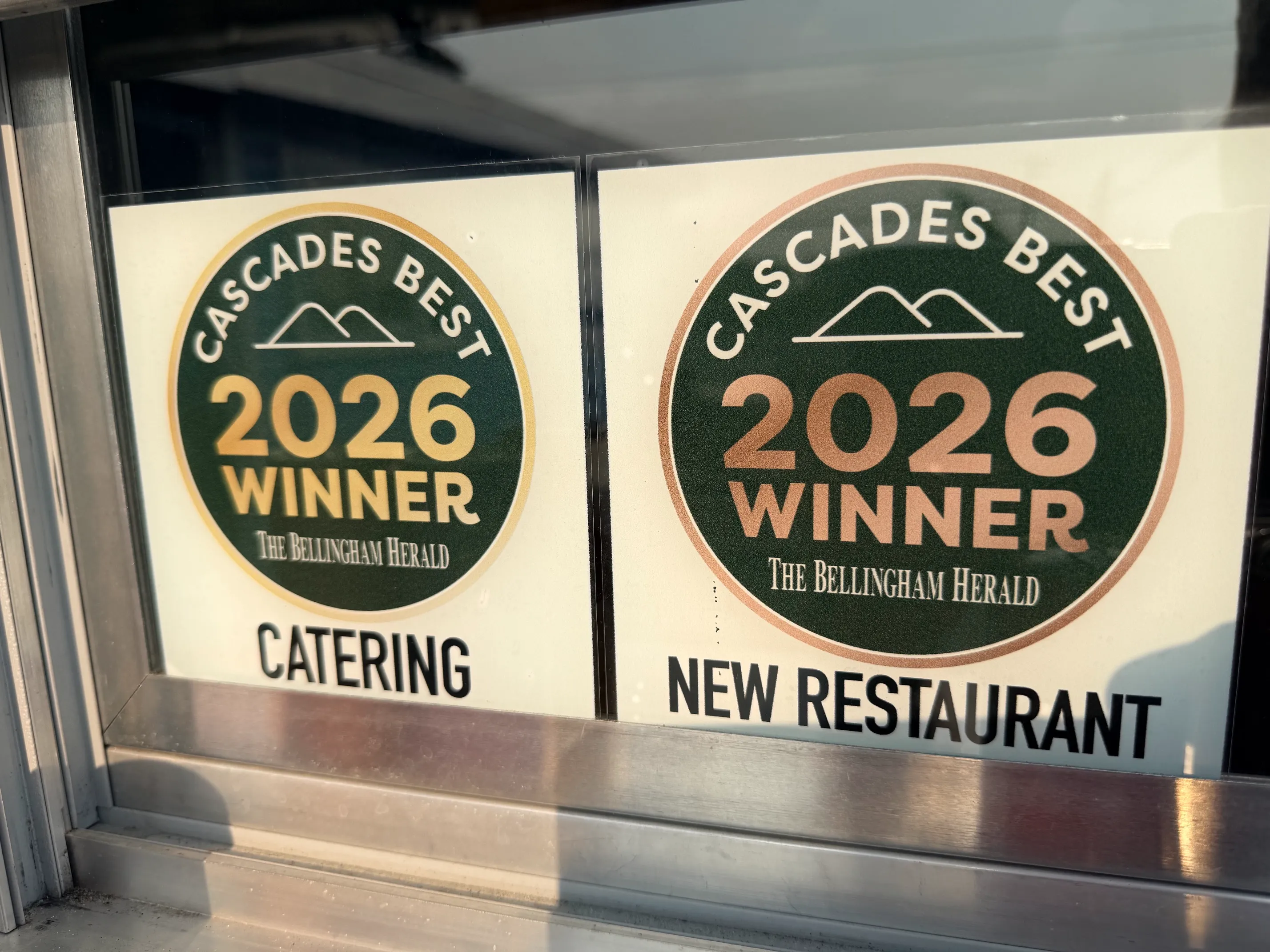 Cascades Best Awards Won by Queens of Fire Pizza